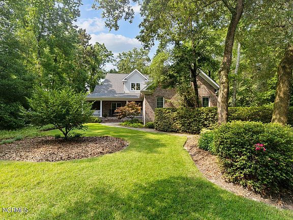 3rd image of 5204 Woodscape Drive