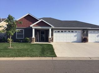 131 Glenview Loop, Saint Cloud, MN 56303