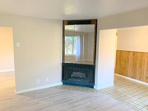 2nd image of 5866 El Dori Dr