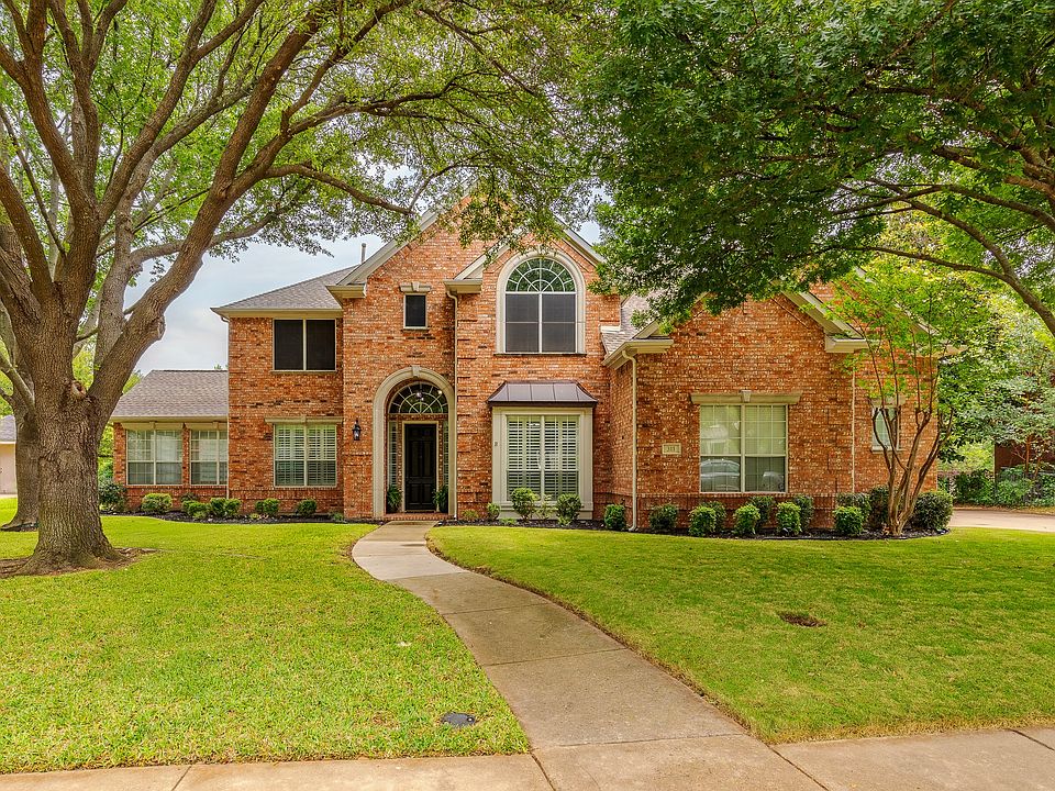 1st image of 311 Pintail Dr
