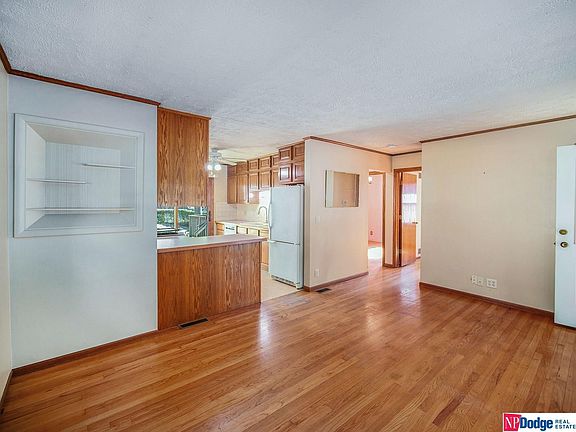 5th image of 5031 Sherwood Dr