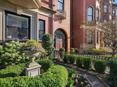 36 Commonwealth Ave #1, Boston, MA, 02116