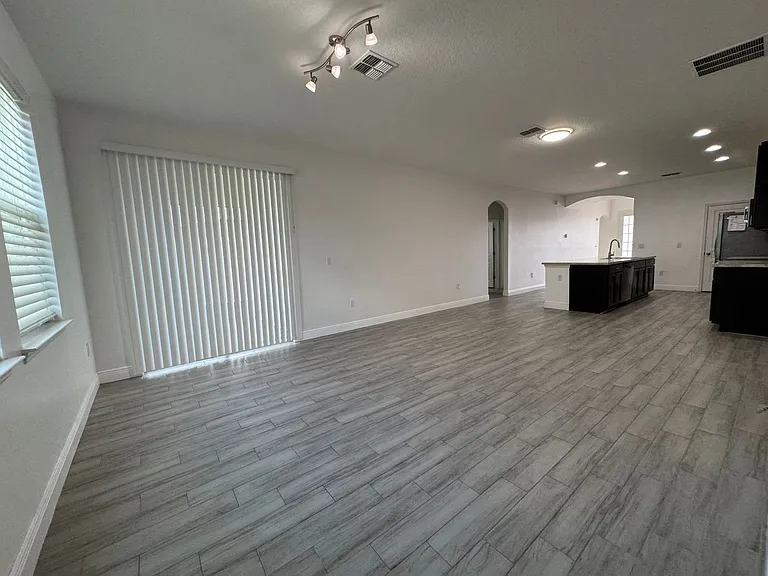 2980 Scarlett Dr — Photo 11