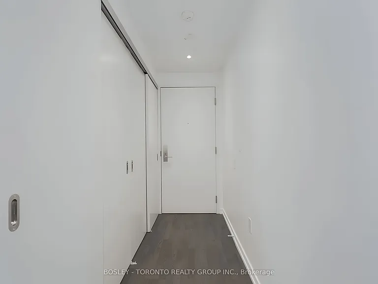 60 Colborne St #214 — Photo 31