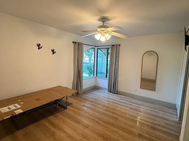 2211 N Pinkham St — Photo 19
