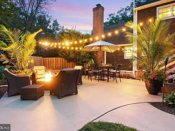 5th image of 1979 Alcott Rd