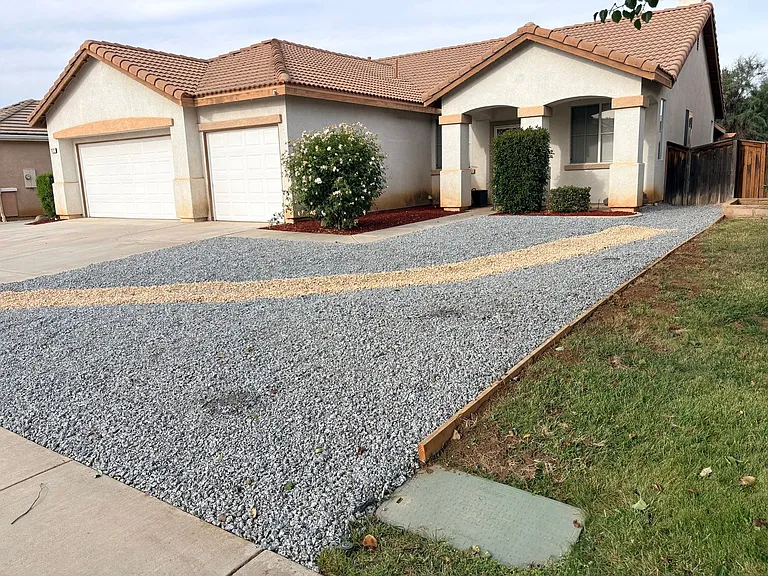 26772 Maris Ct — Photo 1