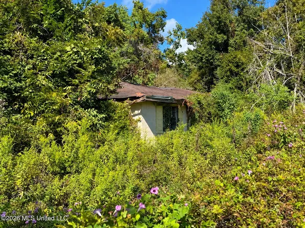 1611 Rhorer Ave, Gulfport, MS 39501