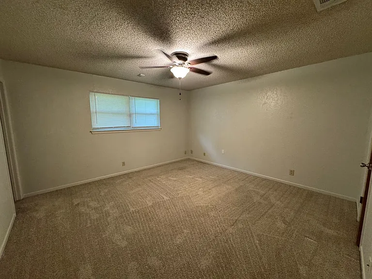 1803 Fairway Dr — Photo 15