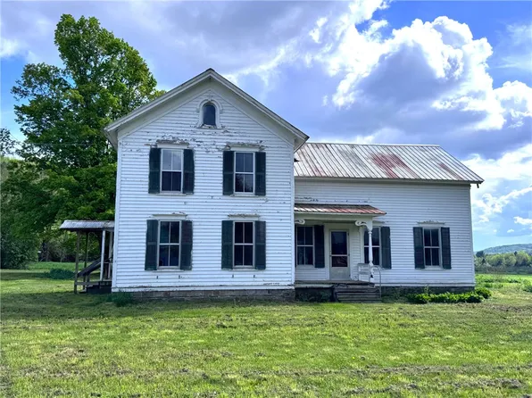 220 Arnold Rd, Burlington Flats, NY 13315