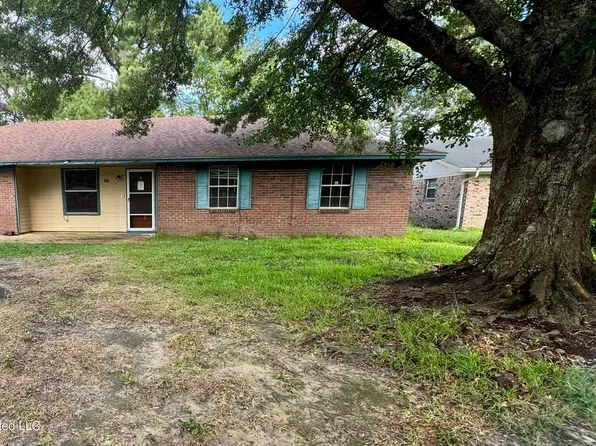 107 Ashford Ct, Gulfport, MS 39503