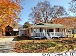 28 Sugar Cove Rd, Weaverville, NC 28787