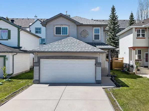 438 E Bridlecreek Grn SW, Calgary, AB T2Y 3P1