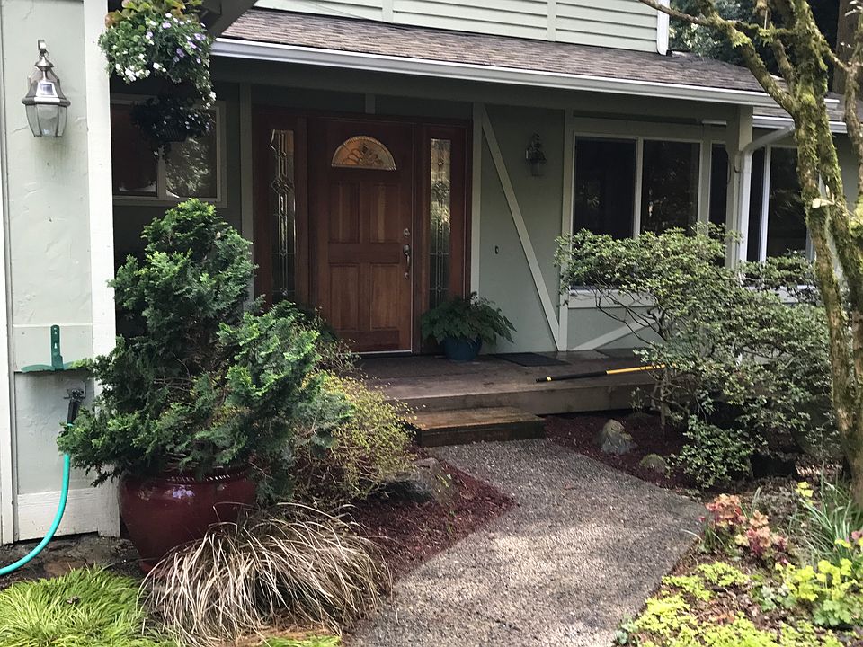 1st image of 13224 NE 190th Pl
