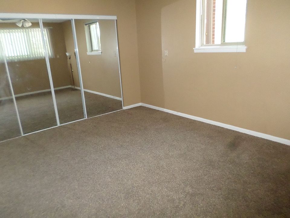 1st image of 1722 Laramie St #5