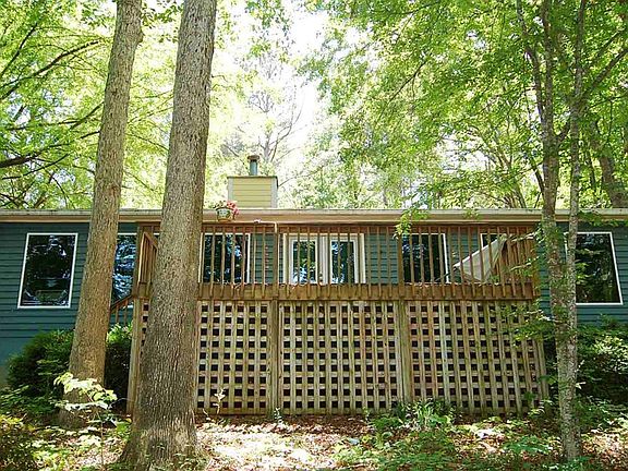 2nd image of 101 Oconee Ct NE