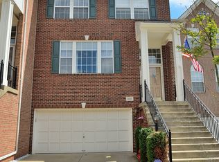46123 Geneva Ter, Sterling, VA 20165