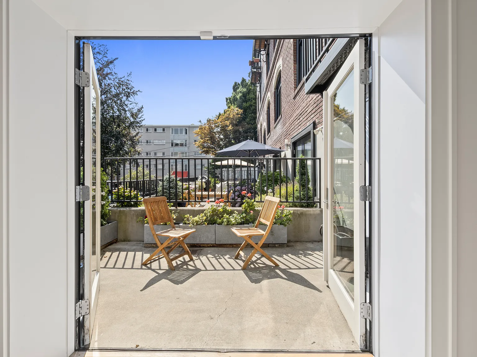 1 Ward St — Photo 3
