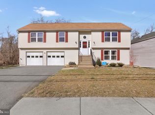 362 W Burlington St, Bordentown, NJ 08505