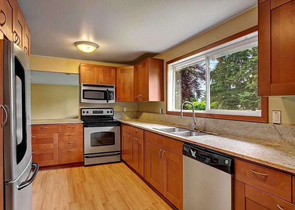 1st image of 3969 154th Ave SE