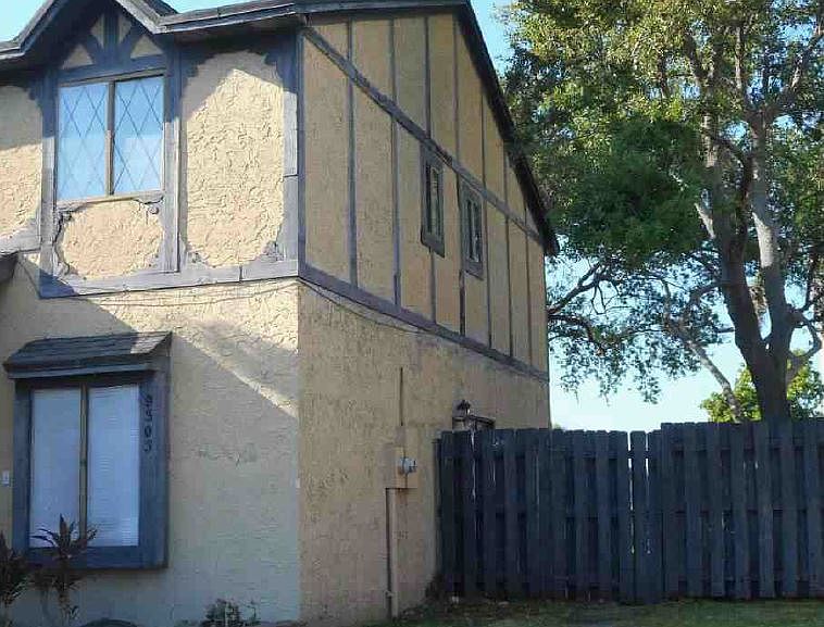 2nd image of 9303 NW 49th Pl