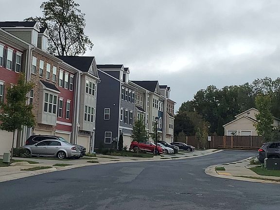 4th image of 1436 Honeylocust Dr