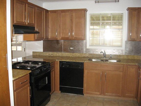3rd image of 2905 Copasaw Dr