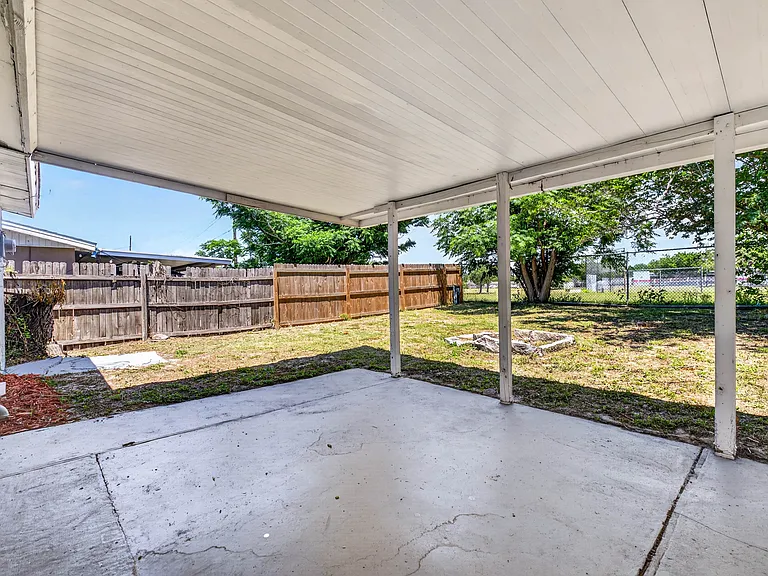 4441 Terry Loop — Photo 13