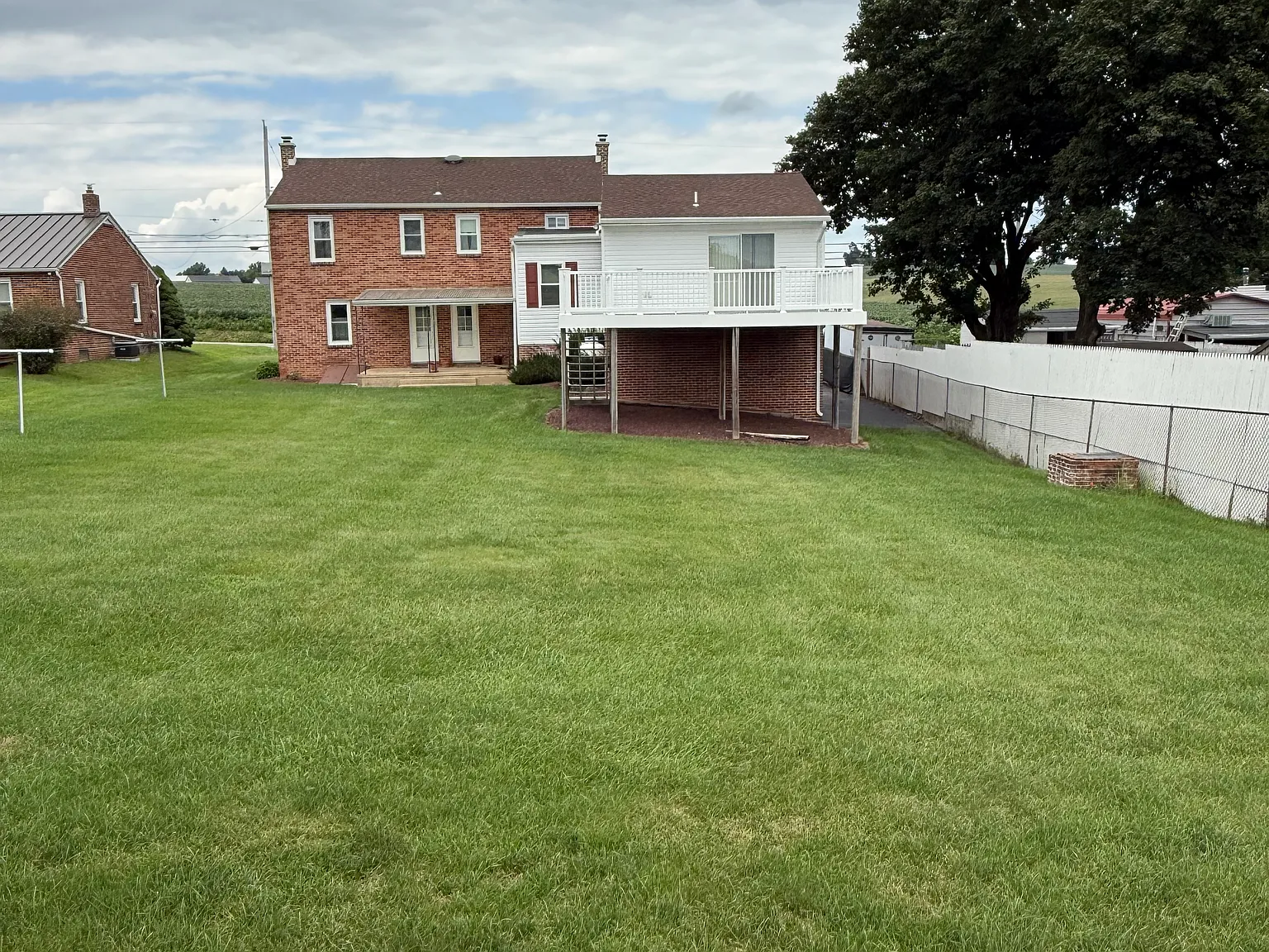 2 bed, 1800 sqft, $1,895 — Photo 4