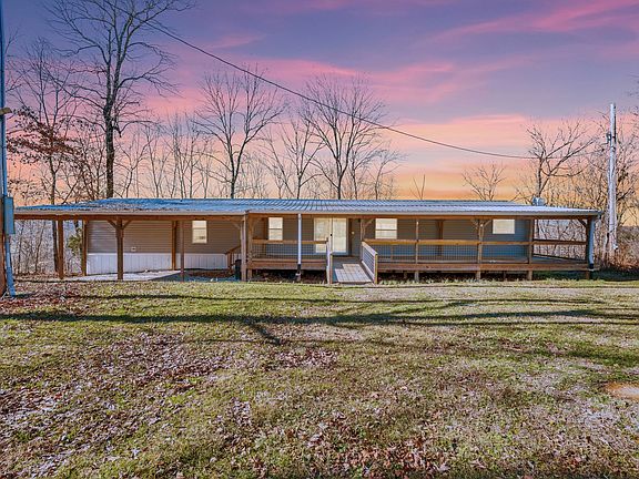 3rd image of 309 River Bluff Rd