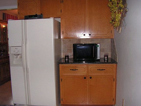 3rd image of 1716 South Ave