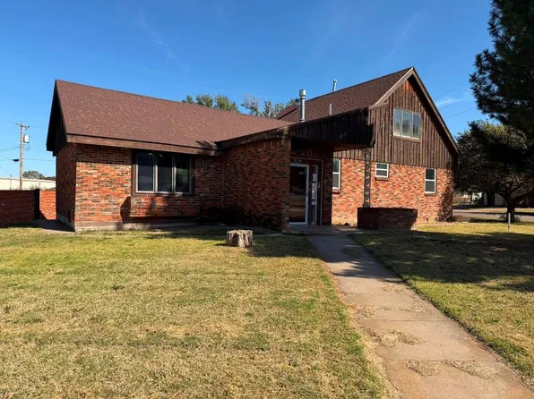 324 Avenue N, Beaver, OK 73932