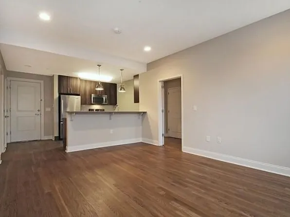 100 Marshall St APT 604, Hoboken, NJ 07030