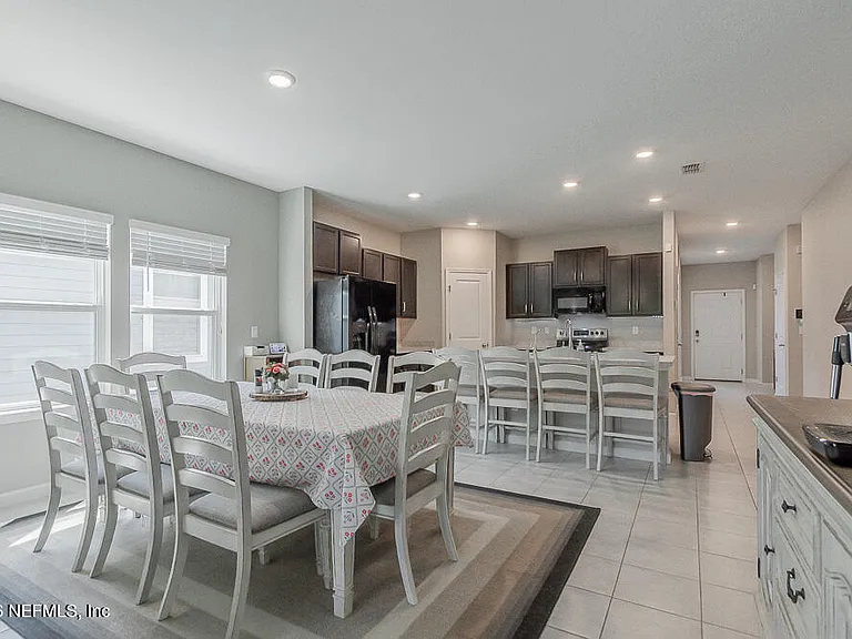 5615 Kellar Cir — Photo 13