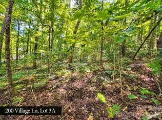 200 Village Ln #3A, Waynesville, NC 28786