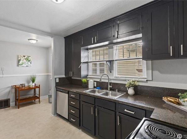 2314 McDougall Ave