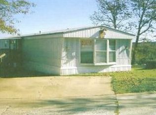 223 Hazel Rd, Hollister, MO 65672