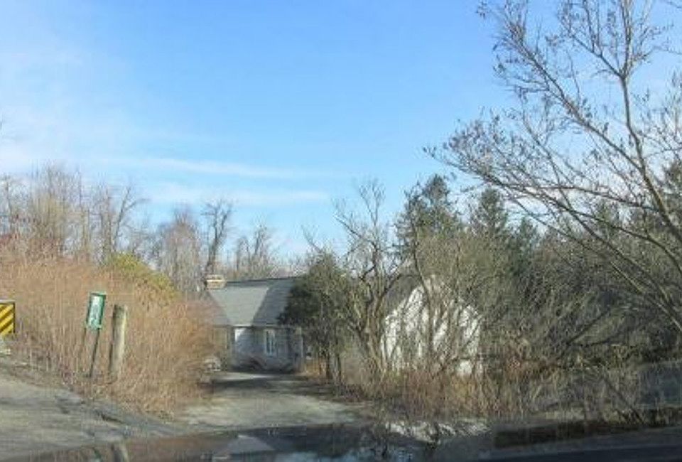 982 William Penn Ave, Johnstown, PA 15906 Zillow