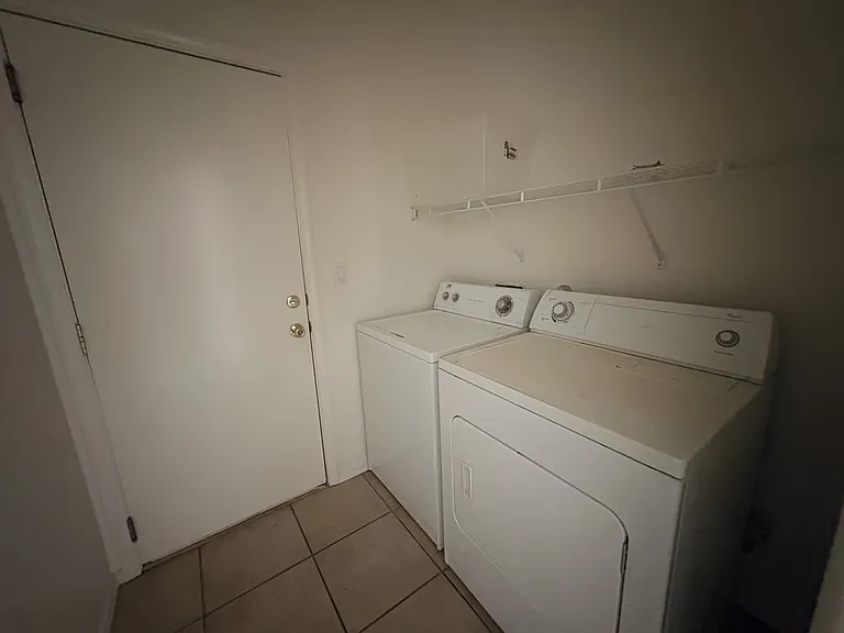 7180 Husky Dr NE — Photo 10