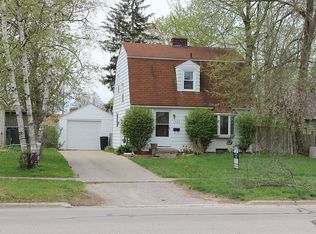 2521 Jefferson Ave, Midland, MI