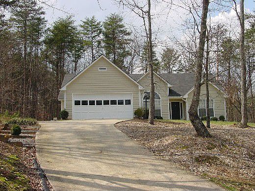 2nd image of 106 Kenwood Dr