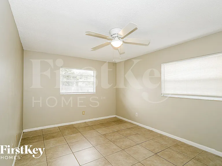 3816 Fieldflower Ct — Photo 16