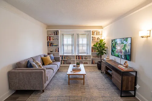 15340 Evanston St Photo 1
