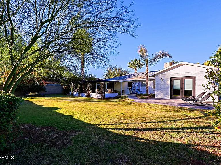 4645 E Windsor Ave — Photo 31