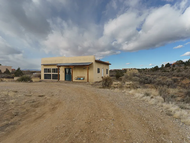 76 Camino De Los Arroyos — Photo 23