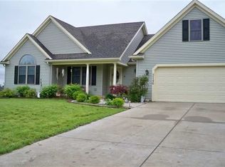 3146 Sand Castle Dr, Henderson, KY 42420