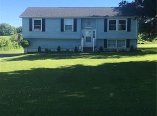 7966 Harris Rd, Le Roy, NY 14482