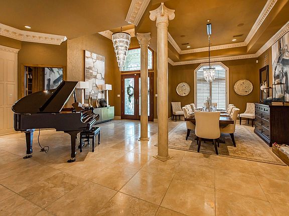 4th image of 39 Greystone Blvd