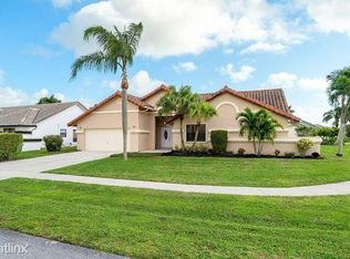 9398 Laurel Green Dr, Boynton Beach, FL 33437