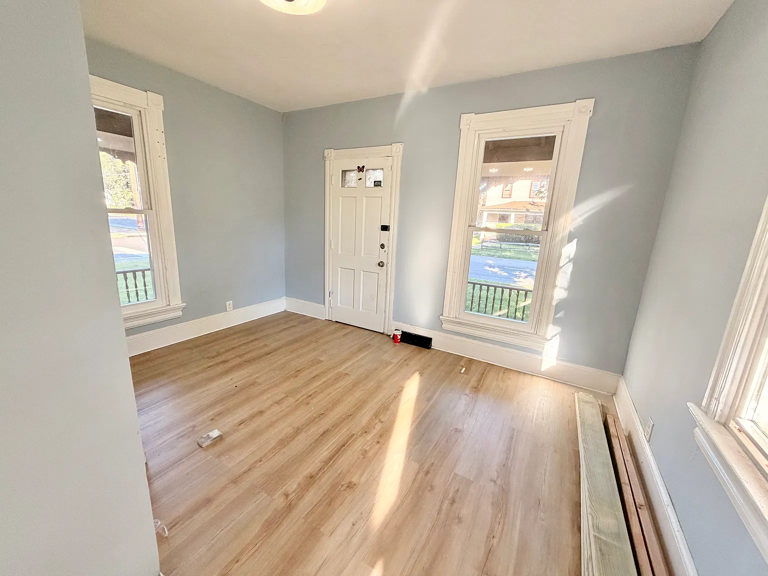 4 bed, 1371 sqft, $2,450 — Photo 4